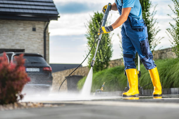 Best Garage Pressure Washing  in Manahawkin, NJ